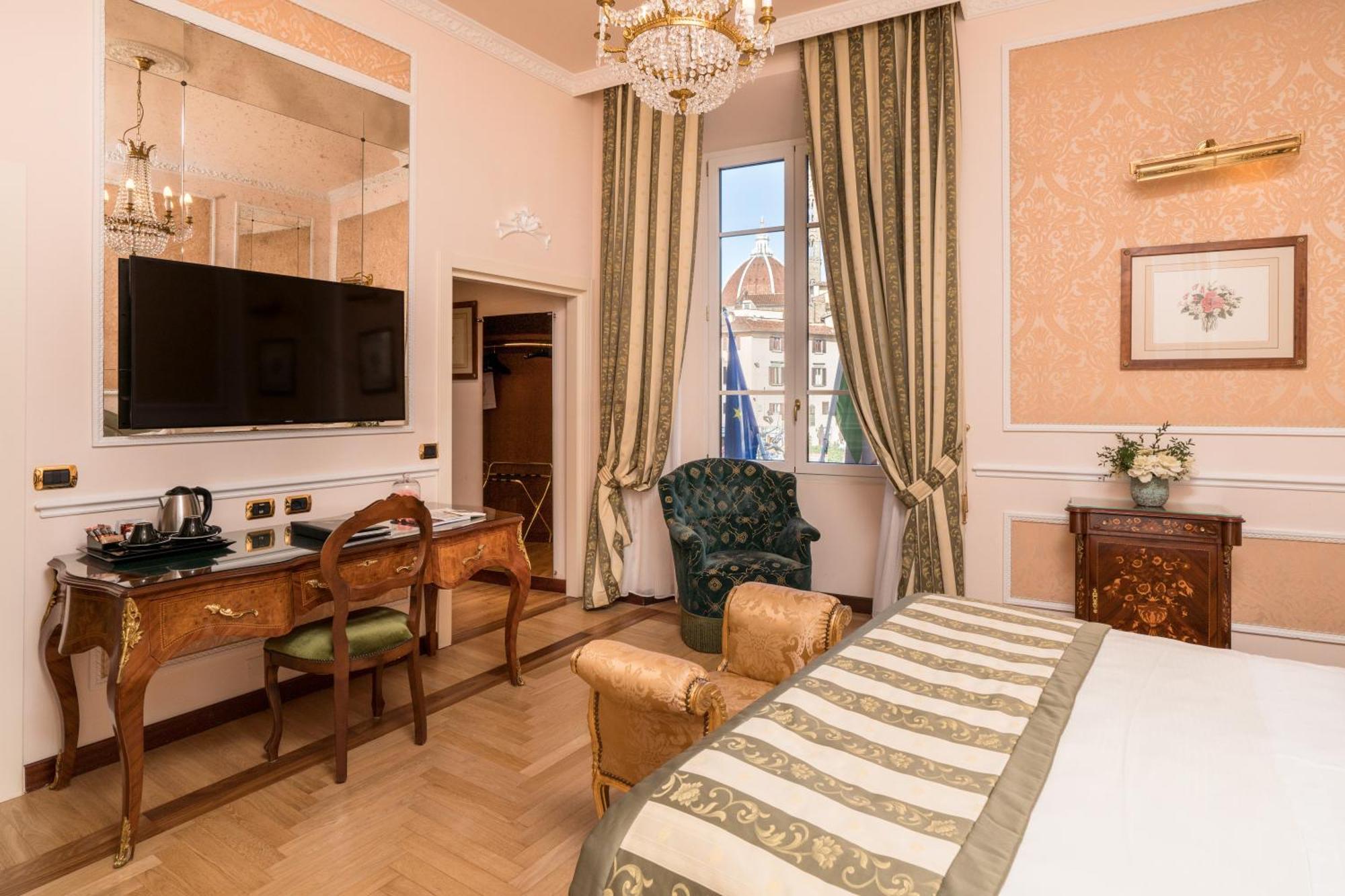 Hotel Bernini Palace Флоренция Екстериор снимка