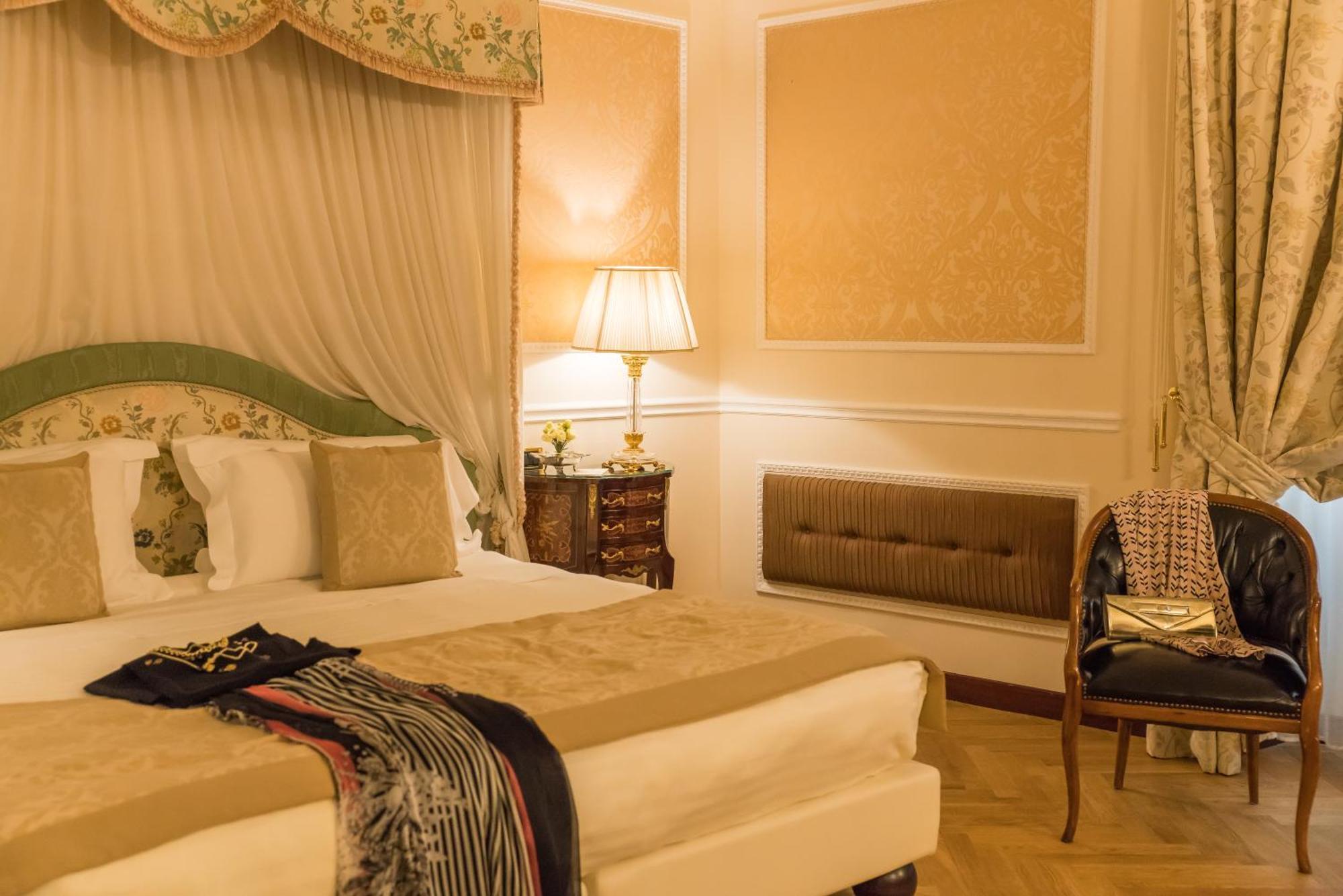 Hotel Bernini Palace Флоренция Екстериор снимка