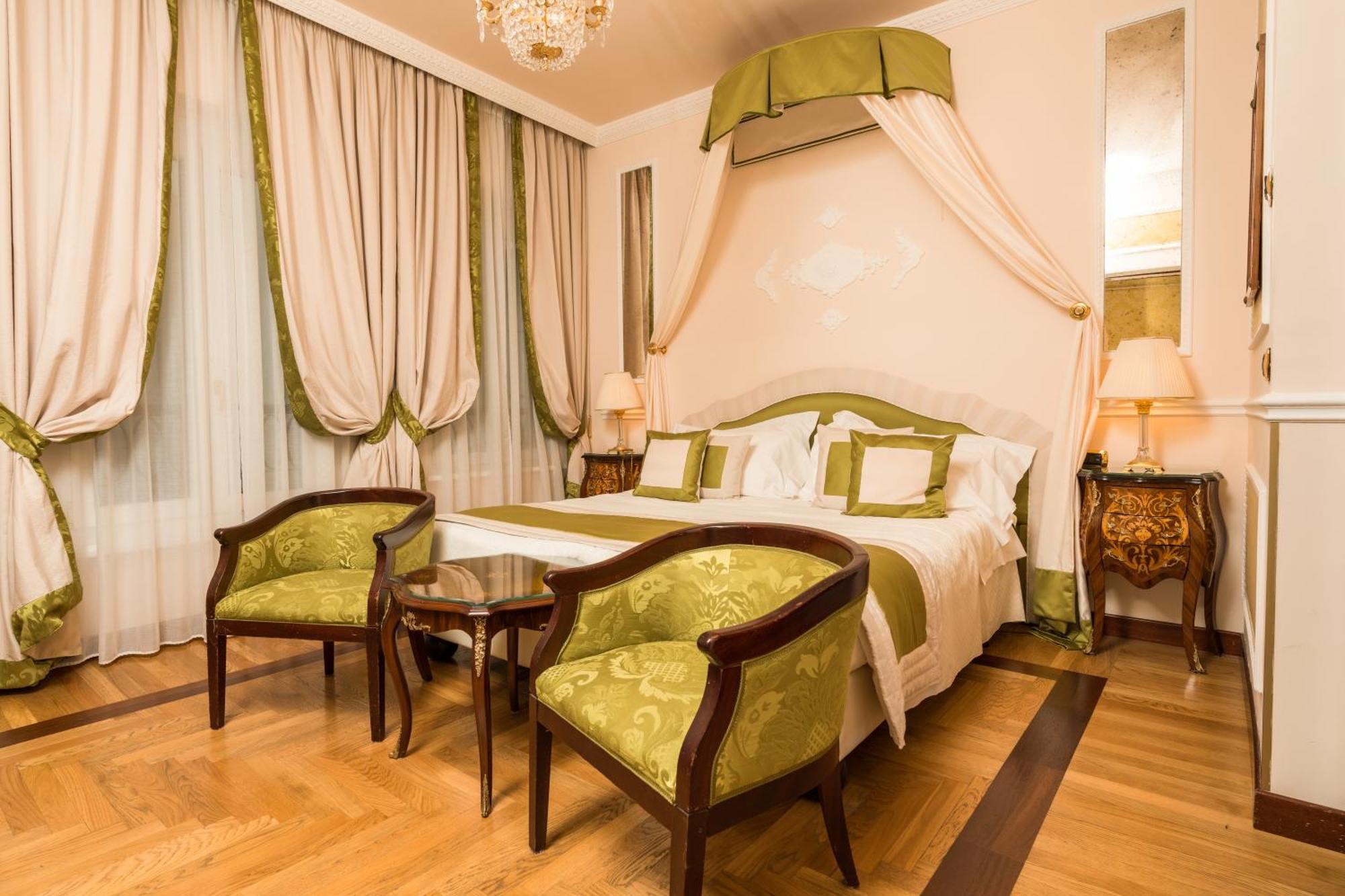 Hotel Bernini Palace Флоренция Екстериор снимка
