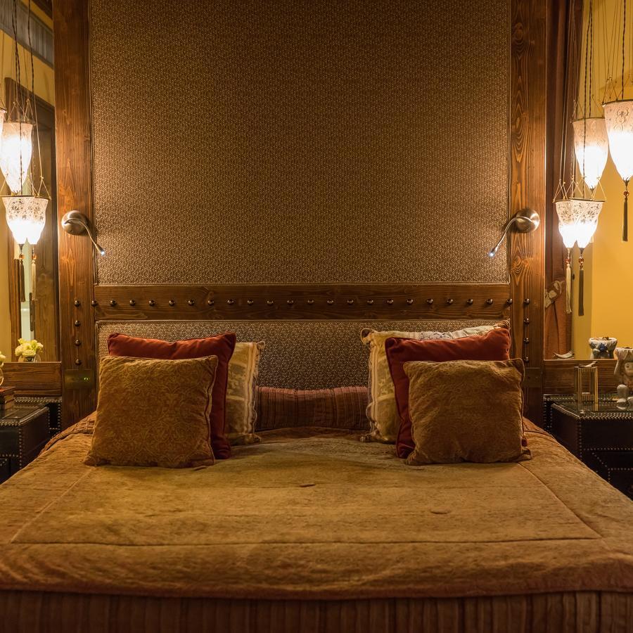 Hotel Bernini Palace Флоренция Екстериор снимка Thai massage bed