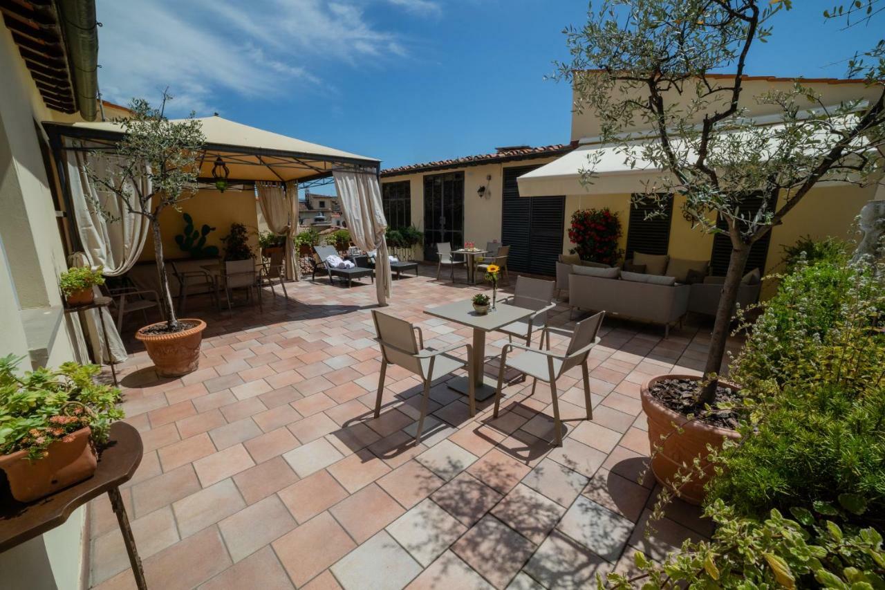 Hotel Bernini Palace Флоренция Екстериор снимка The terrace